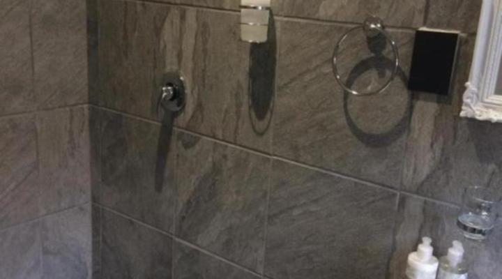 464 On 22nd Ave Guesthouse