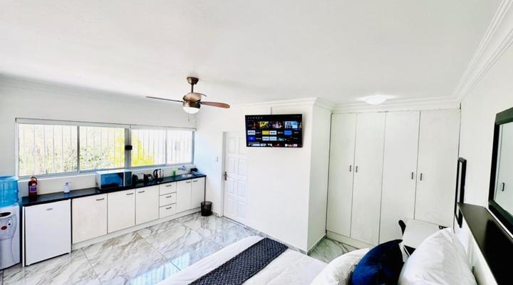 C and C Hotel Vibes JHB Ferndale