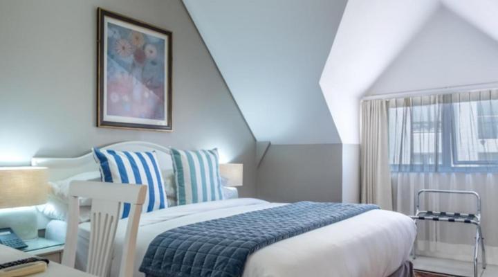 The Bantry Aparthotel