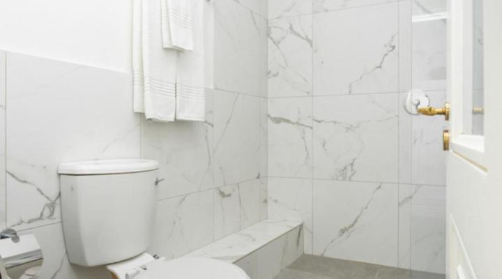 The Bantry Aparthotel