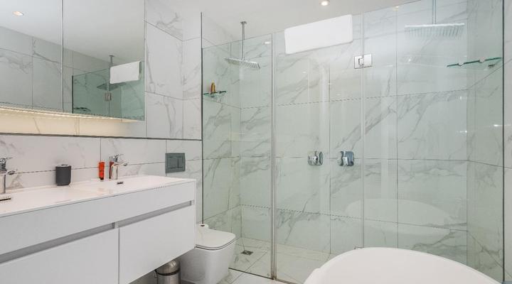 Mountain Marina Luxury Apartments