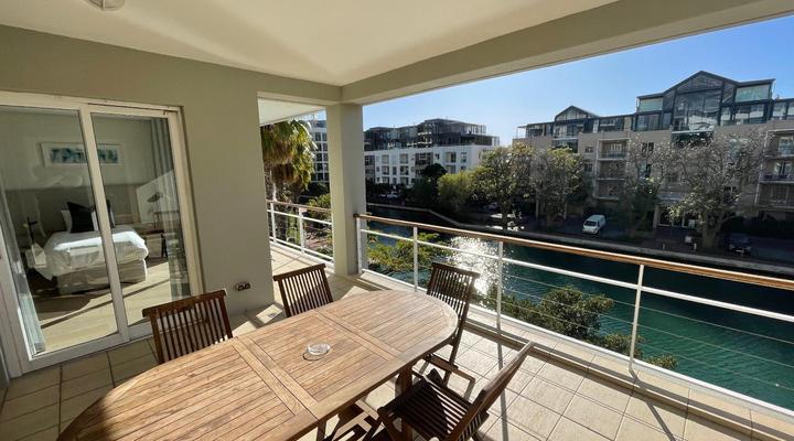 Mountain Marina Luxury Apartments