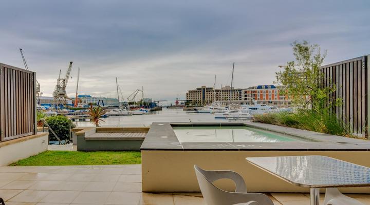 Mountain Marina Luxury Apartments