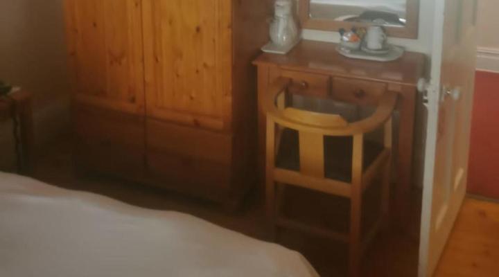 Tom's Place Guesthouse