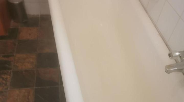 Tom's Place Guesthouse