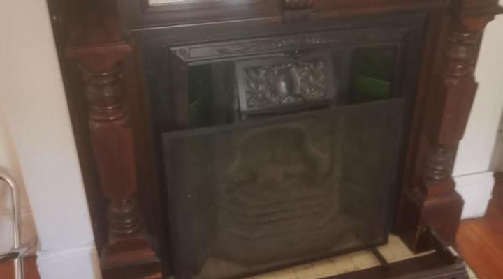 Tom's Place Guesthouse