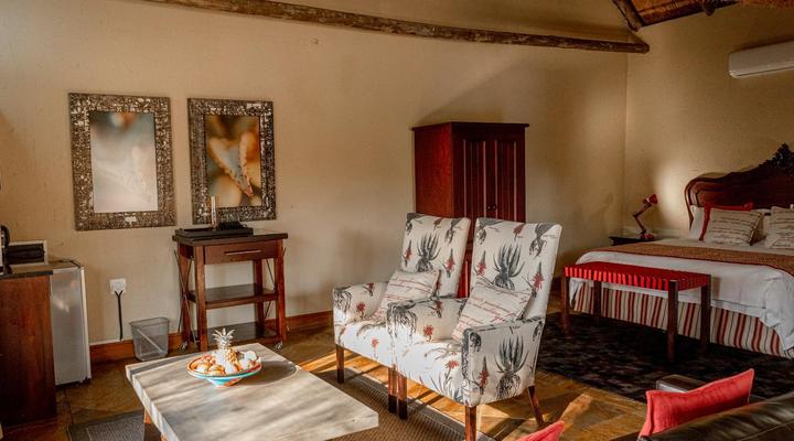 Mmakuba Private Game Lodge