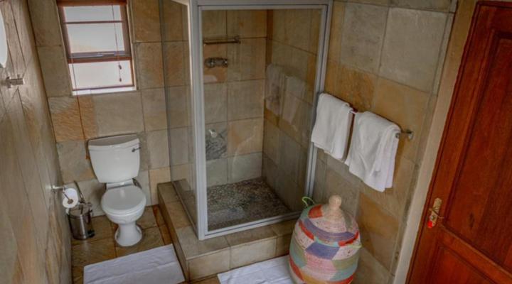 Mmakuba Private Game Lodge