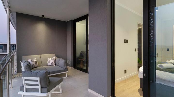 Ellipse Waterfall 3911