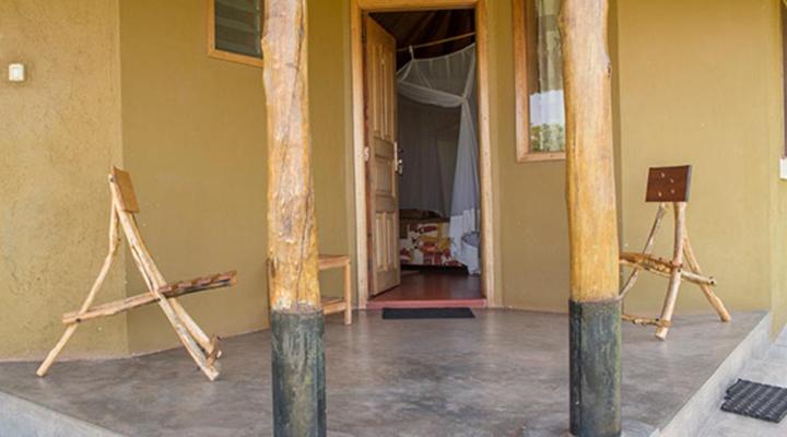 Bwana Tembo Safari Camp