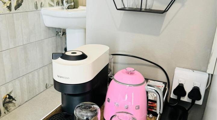 C'est La Vie Boutique Hotel