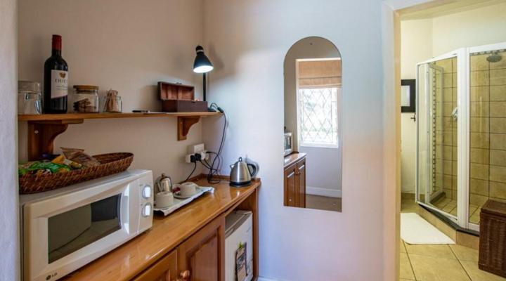 Inn Afrika Bed and Breakfast