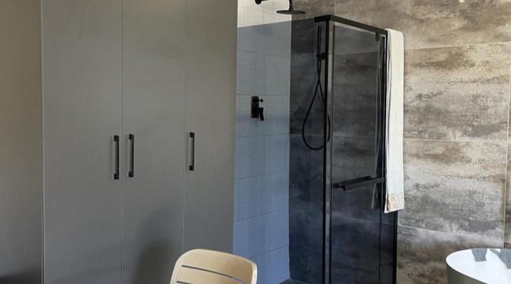 ANG COMSAT Guesthouse