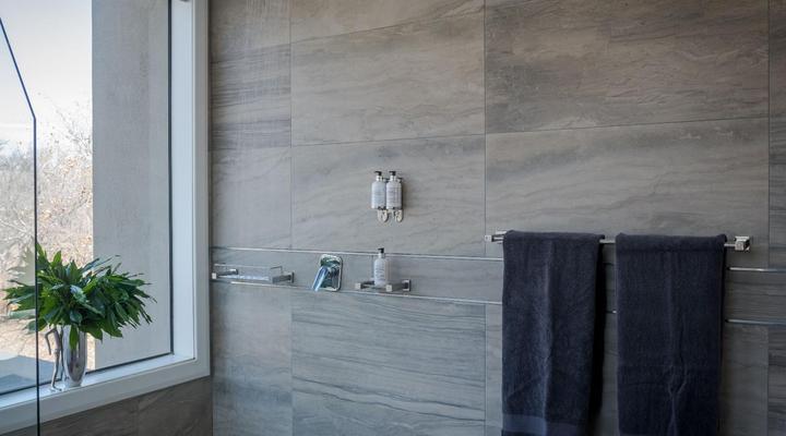 Safari Moon Luxury Bush Lodge