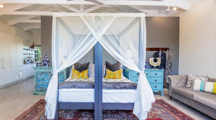 Safari Moon Luxury Bush Lodge