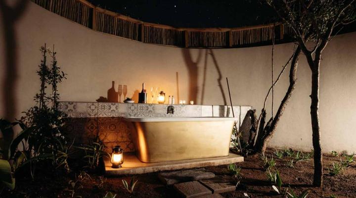 Safari Moon Luxury Bush Lodge