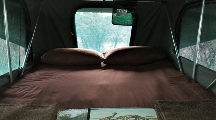 Thorn Tree Bush Camp - Accommodation