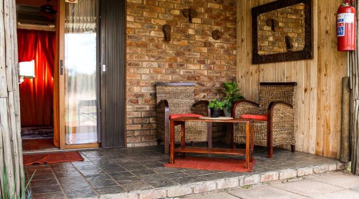 Thorn Tree Bush Camp - Accommodation