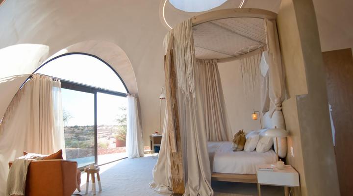 Reverie Kalahari Pod, Gondwana Collection