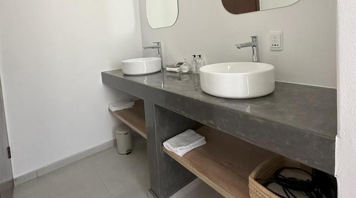 Somer House Guest Suites