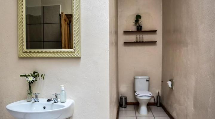 Karooroos Guesthouse