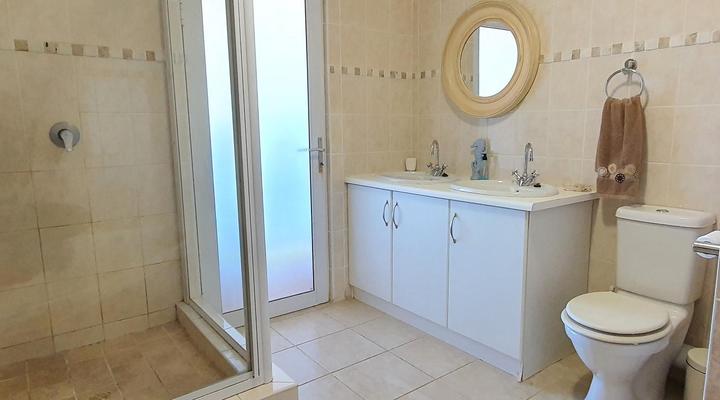 West End Guest House - Jeffreys Bay