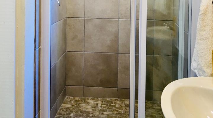 Albatross Beach Guest House - Barbier's Bliss