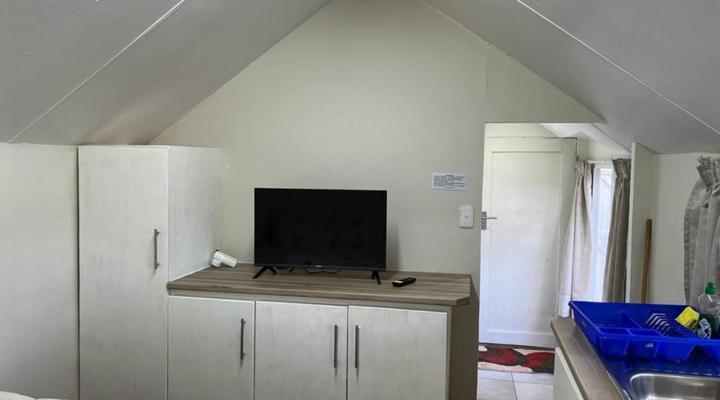 Albatross Beach Guest House - Barbier's Bliss