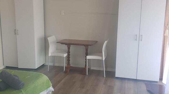 Albatross Beach Guest House - Barbier's Bliss