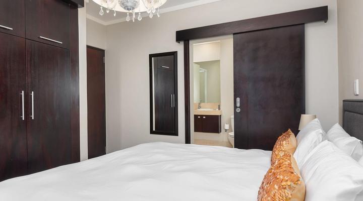 Home From Home - Icon Luxury Apartments