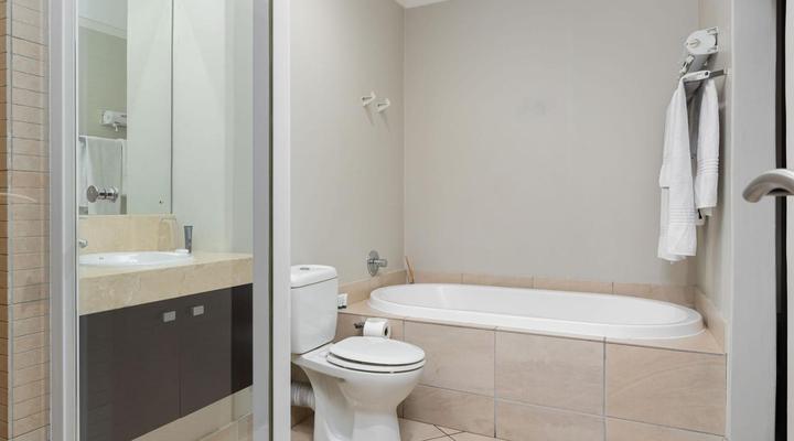 Home From Home - Icon Luxury Apartments