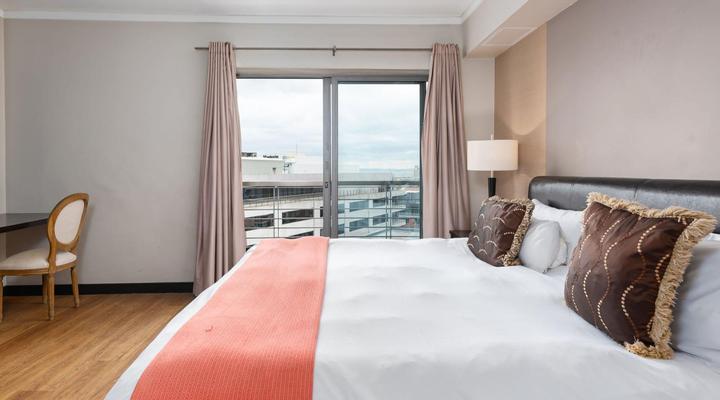 Home From Home - Icon Luxury Apartments