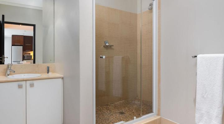 Home From Home - Icon Luxury Apartments