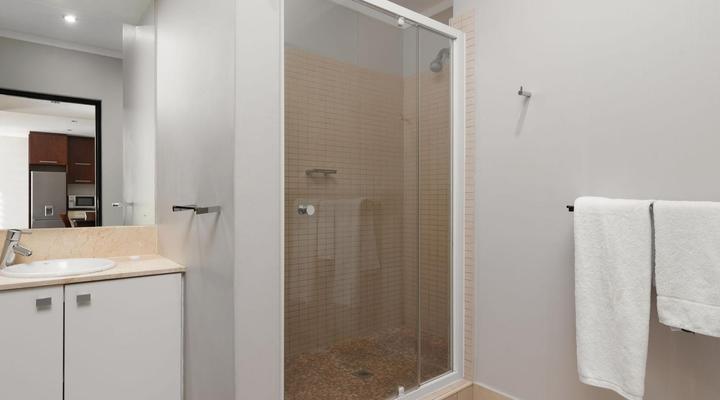 Home From Home - Icon Luxury Apartments