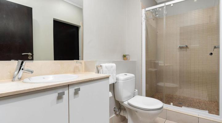 Home From Home - Icon Luxury Apartments