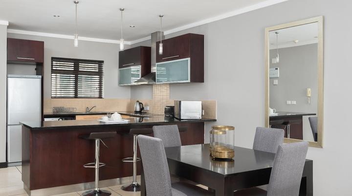 Home From Home - Icon Luxury Apartments