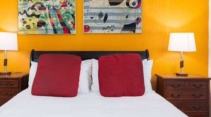 Home From Home - Icon Luxury Apartments