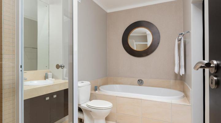 Home From Home - Icon Luxury Apartments