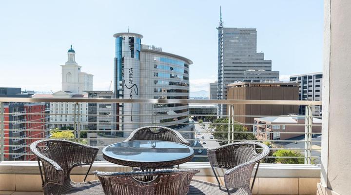 Home From Home - Icon Luxury Apartments