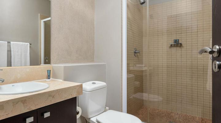 Home From Home - Icon Luxury Apartments