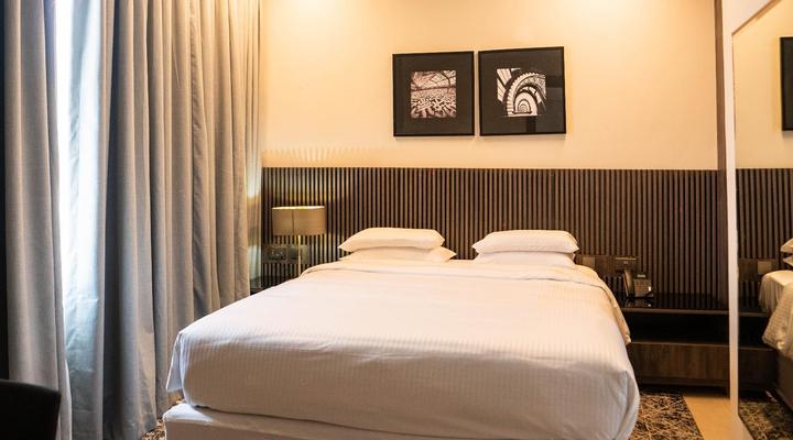 Albergo Hotel and suites