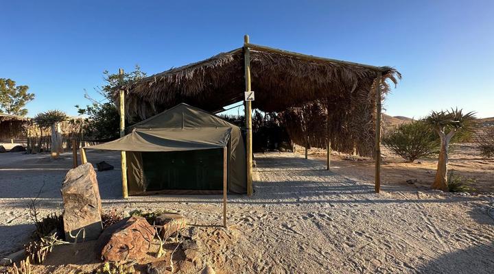 Daureb Isib Campsite and B&B