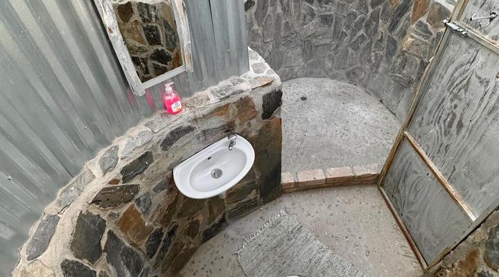 Daureb Isib Campsite and B&B