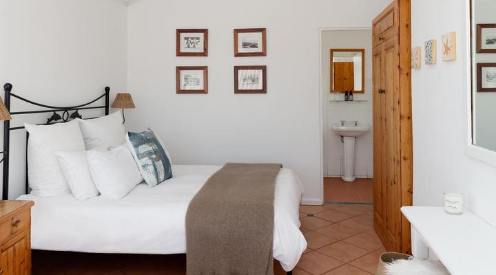 Boulders Beach Hotel