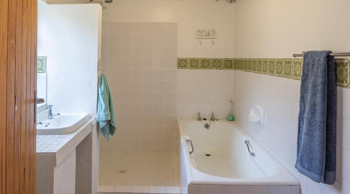 Alpha Excelsior Guest Farm