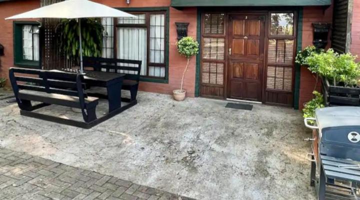 Loerieroep at Nelspruit