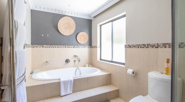 Oceana Palms Luxury Guest House