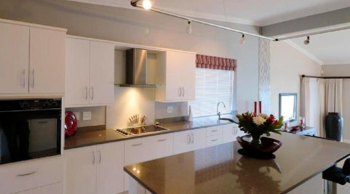 Oceana Palms Luxury Guest House