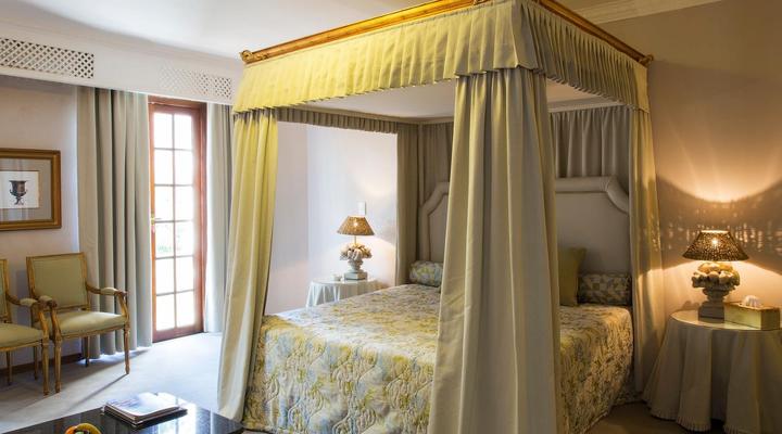 Leeuwenhof Country Lodge & Garden Spa