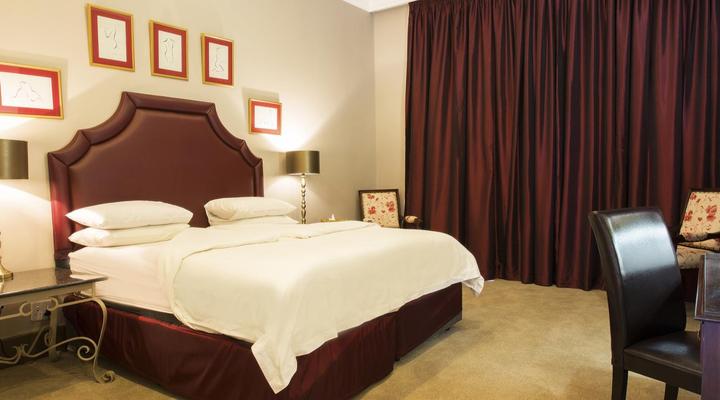 Leeuwenhof Country Lodge & Garden Spa